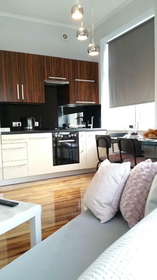Royals Flower Apartments III Красков Екстериор снимка